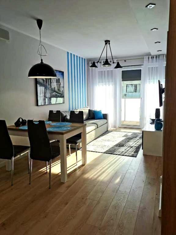 Apartament Kasprowicza Kolobrzeg Exterior photo